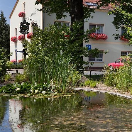 לוקנוואלדה Hotel & Gasthaus Zum Eichenkranz מראה חיצוני תמונה