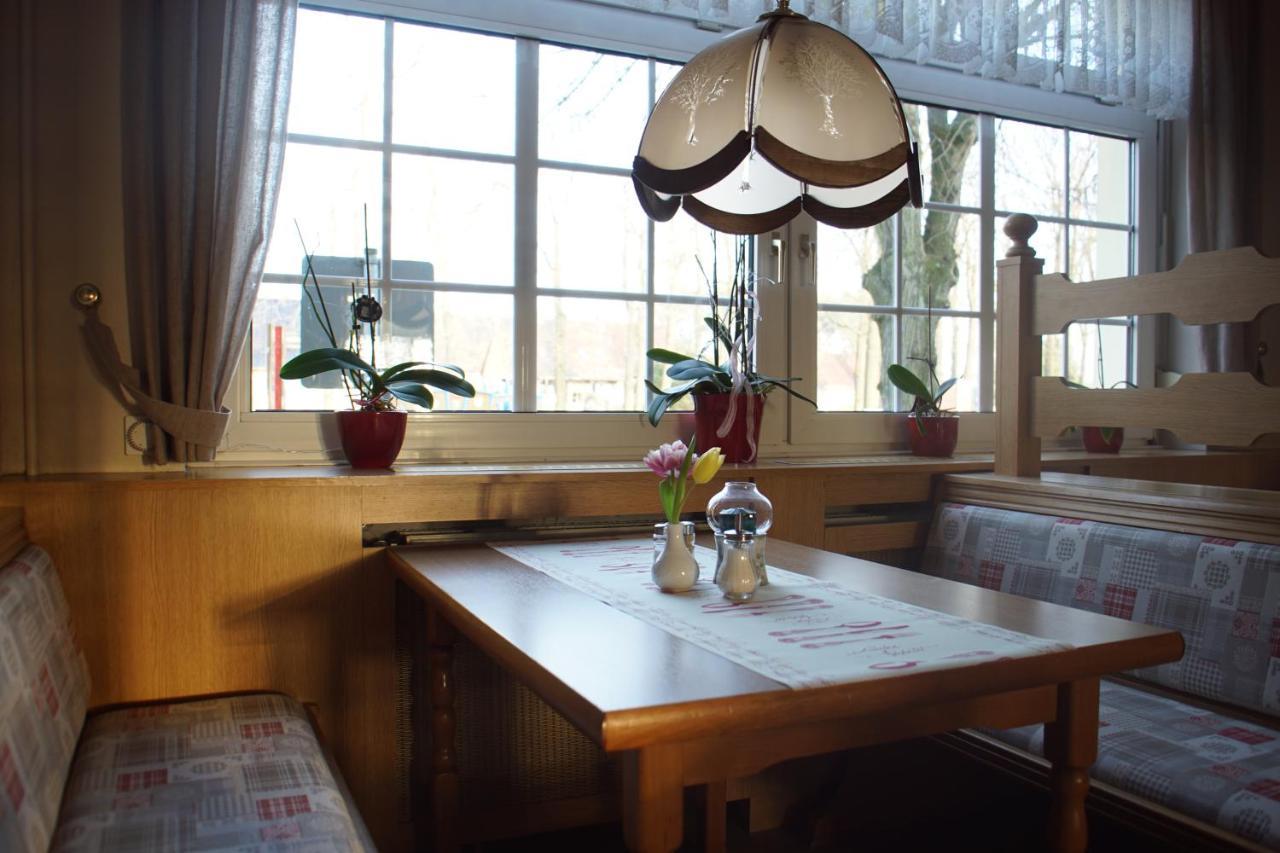 לוקנוואלדה Hotel & Gasthaus Zum Eichenkranz מראה חיצוני תמונה